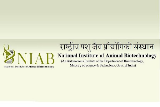 राष्ट्रीय पशु जैव प्रौद्योगिकी संस्थान (नेशनल इंस्टीटयूट ऑफ़ एनिमल बायोटेक्नॉलोजी), हैदराबाद को टीकों (वैक्सीन) के परीक्षण और उनके बैच जारी करने के लिए केन्द्रीय औषधि प्रयोगशाला (सीडीएल) के रूप में अधिसूचित किया गया