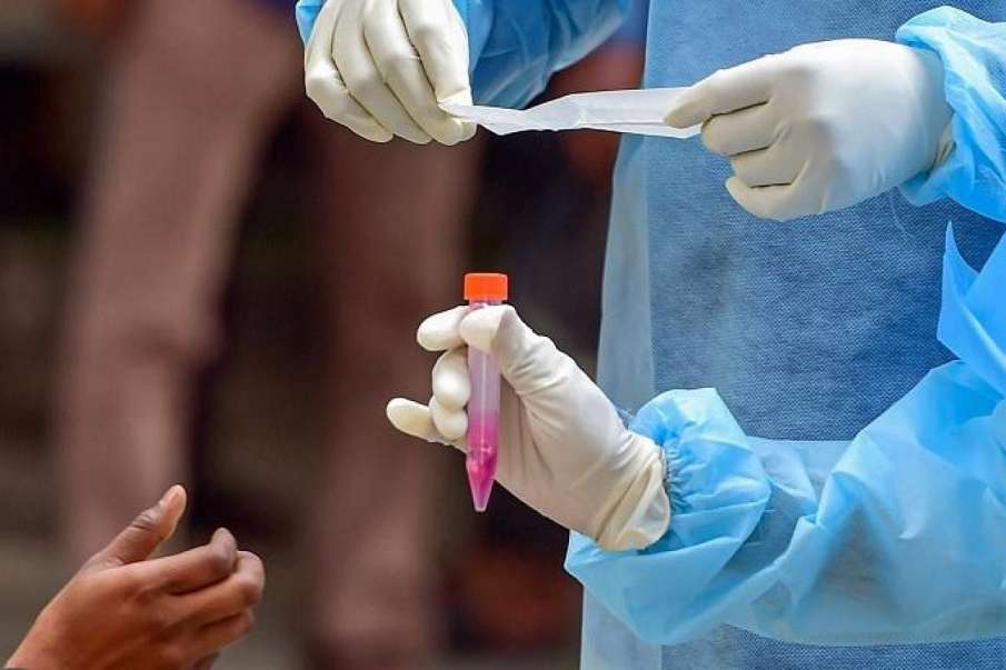 स्वास्थ्य विभाग की चेतावनी  के साथ नंबर जारी : आगरा में विदेशी इलाज कराता मिले तो कंट्रोल रूम को दें सूचना