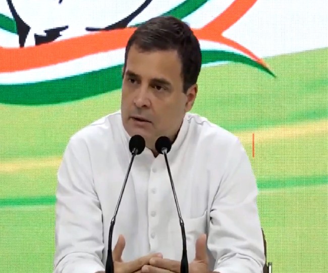 लखीमपुर खीरी हिंसा पर सियासी घमासान जारी, राहुल गांधी के लखनऊ आने से पहले यूपी सरकार की दो टूक- माहौल बिगाड़ने नहीं देंगे